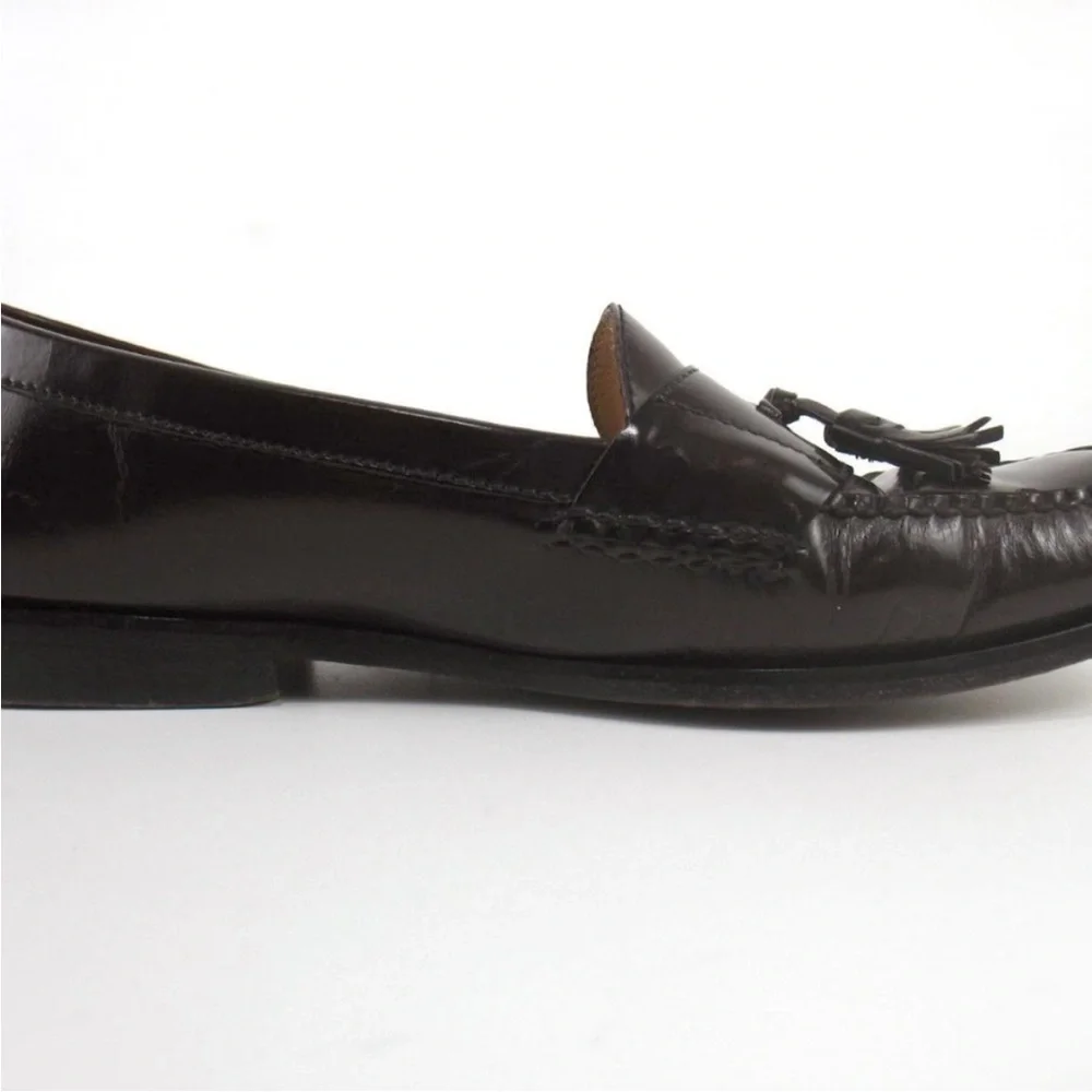 COLE HAAN City Burgundy Pinch Tassel Loafer